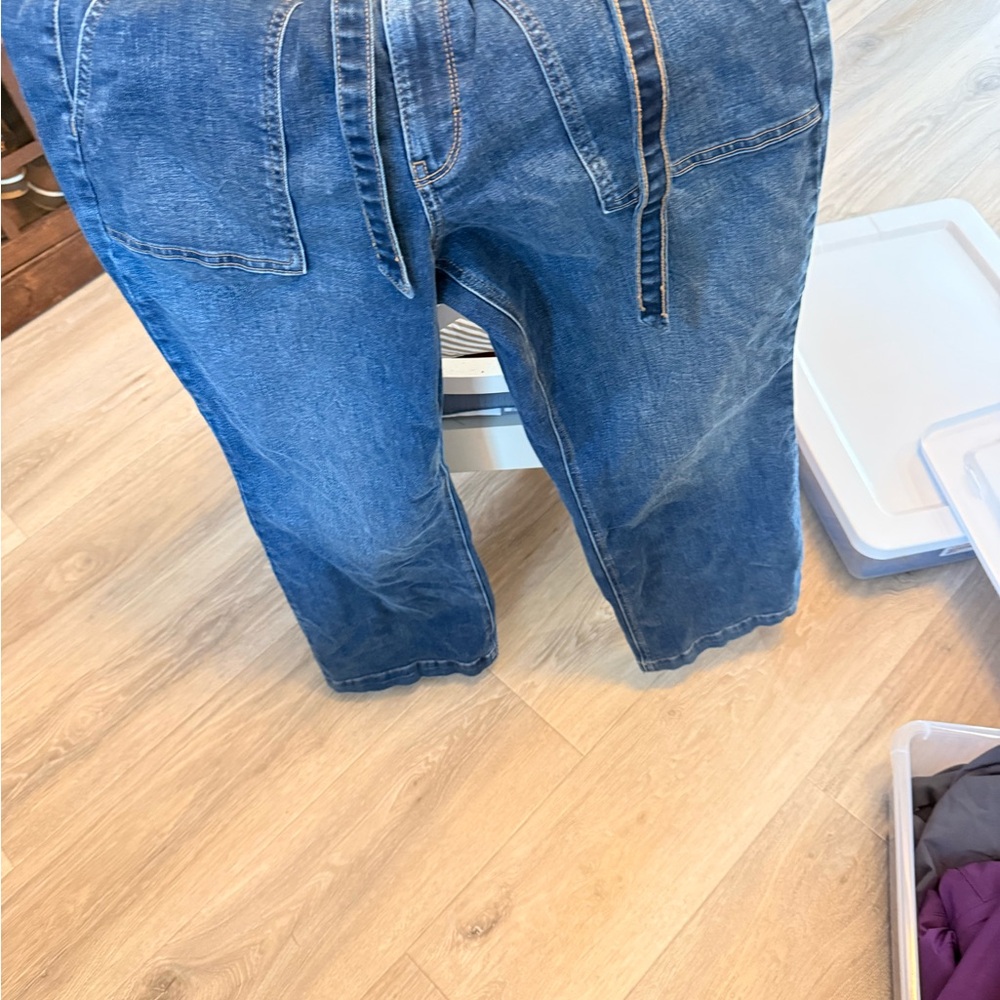 White House Black Market High Rise Denim Jeans